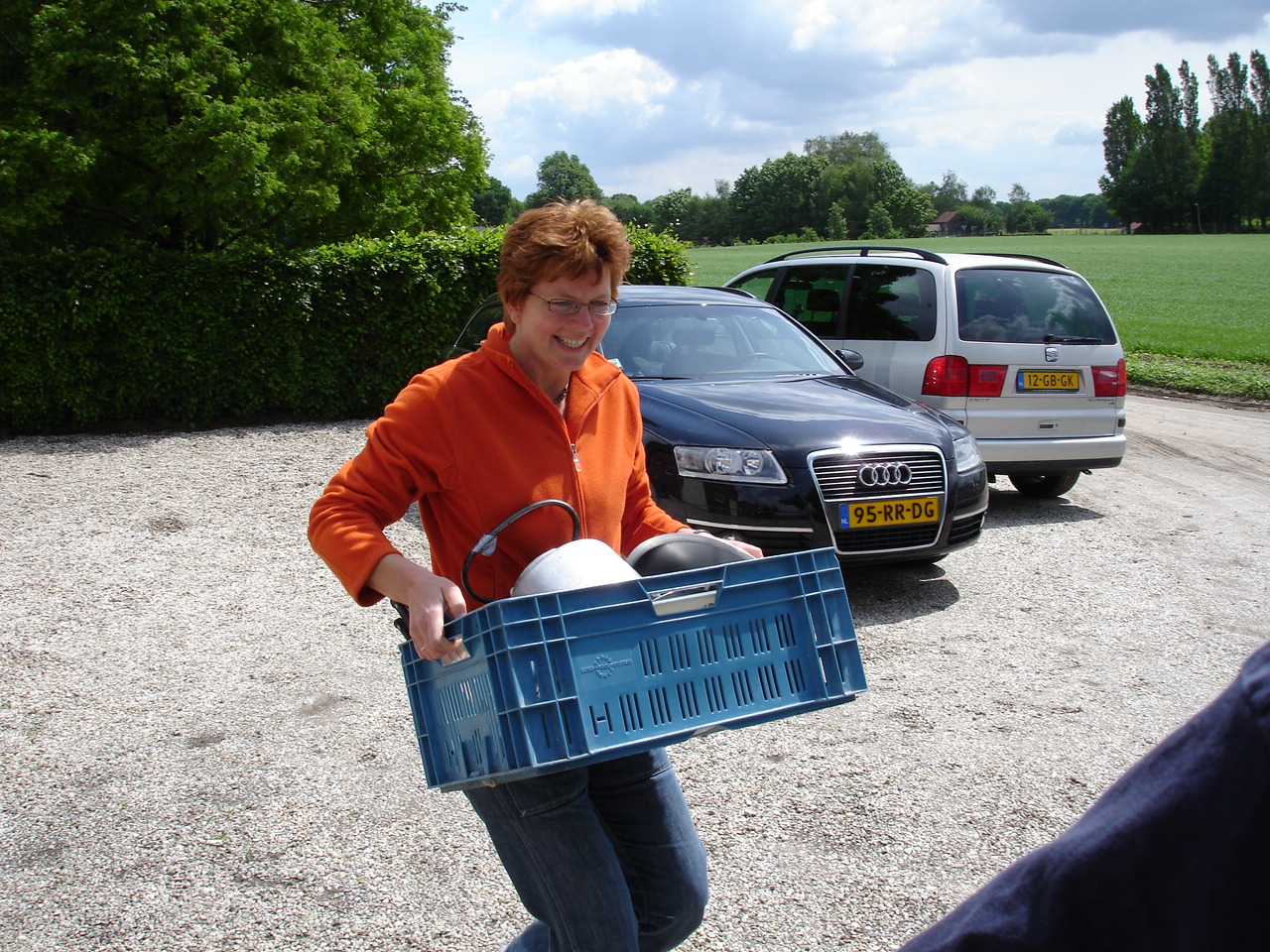 2006HWK 187.jpg